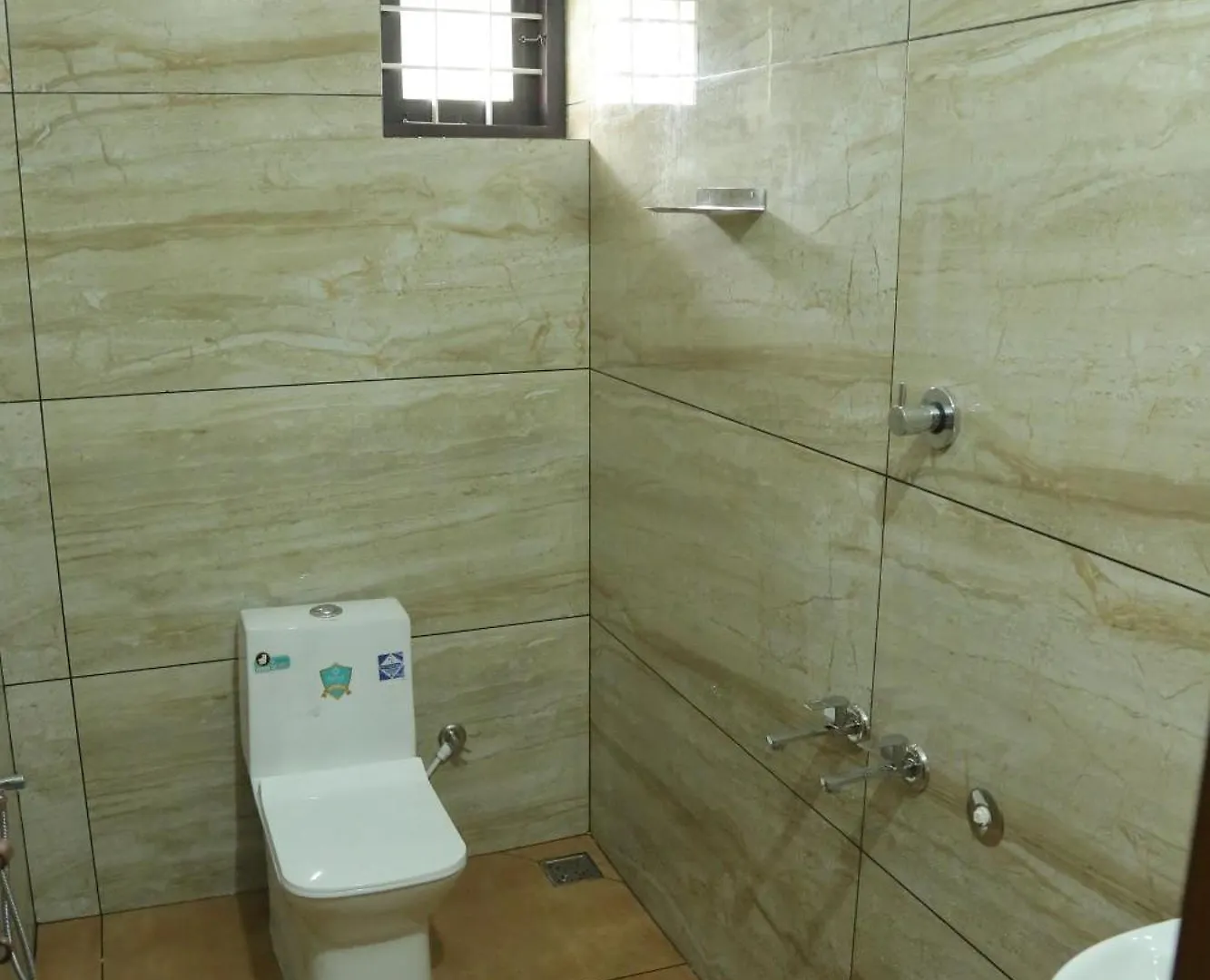 Nr Heavenz Near Rajagiri Hospital Apartment Alwaye