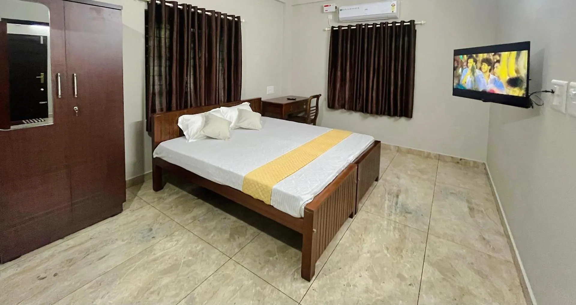 Nr Heavenz Near Rajagiri Hospital Apartment Alwaye